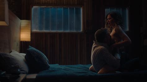 Kathryn Hahn Nude Sex Scenes From Mrs Fletcher Thefappening Link
