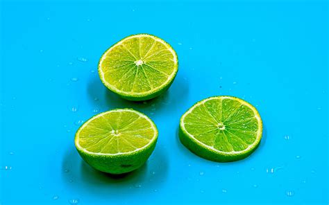 Download Wallpaper 3840x2400 Lime Citrus Fruit Slice Drops 4k Ultra