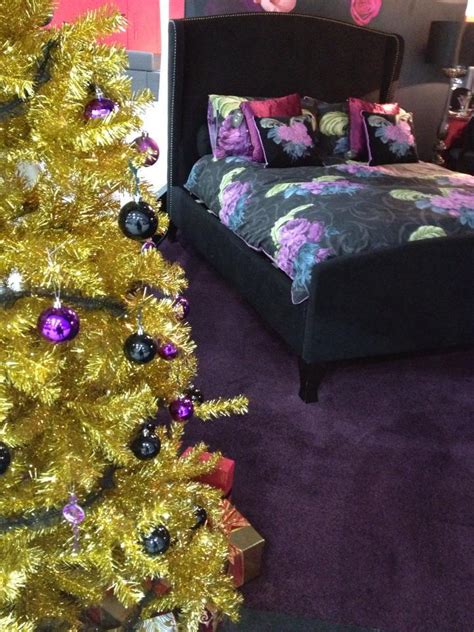 Naughty And Nice Christmas Bedroom Ideas