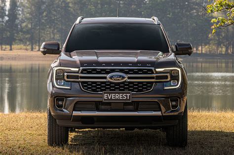 2022 Ford Everest Image Gallery