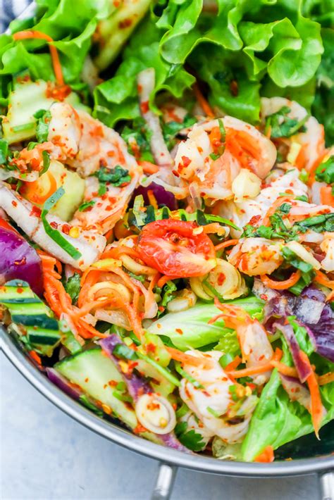On top of all the deliciousness, it only takes about 10 minutes to make. Spicy Thai Shrimp Salad Recipe - Sweet Cs Designs