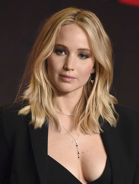 Jennifer Lawrence Sexy The Fappening Leaked Photos 2015 2019