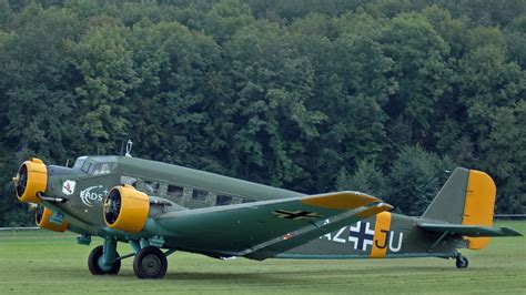 Los Pilotos De La Jg 52 El Avión Trimotor Junkers Ju 52 Asociación