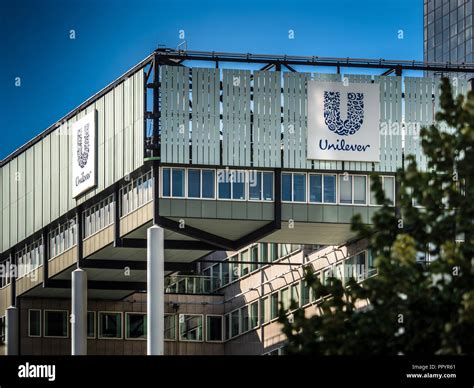Unilever Headquarters Hq Building In Rotterdam Architect Jan Hoogstad