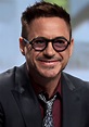 File:Robert Downey, Jr. SDCC 2014 (cropped).jpg - Wikimedia Commons