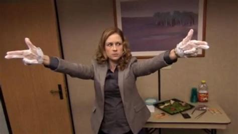 Lace Gloves Of Pam Beesly Jenna Fischer In The Office Season 06