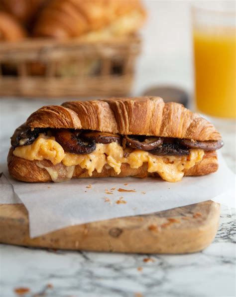 The Ultimate Breakfast Croissants Dont Go Bacon My Heart