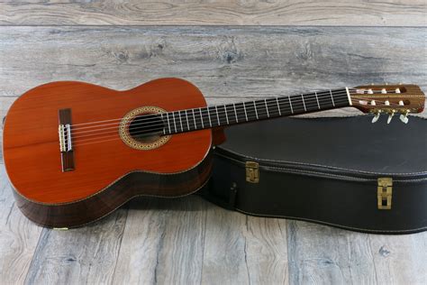 Vintage 1971 Alvarez Yairi 5050 Classical Guitar Cedar Rosewood