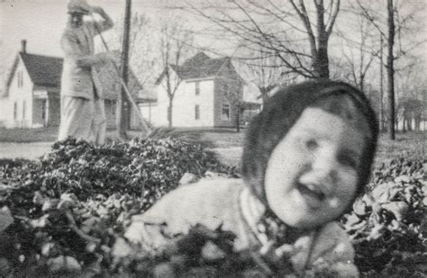 Creepy Children 28 Haunting Vintage Photos Of Kids That Give You A
