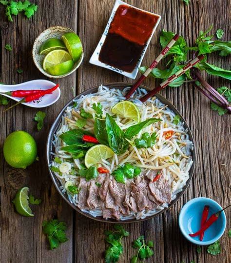 Vietnamese Pho Beef Rice Noodle Soup Slow Cooker