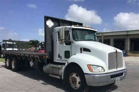 Kenworth T370 2013 Sleeper Semi Trucks