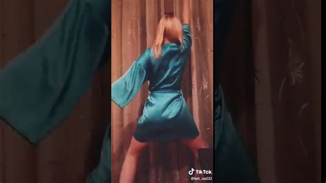 Tik Tok Girl Twerking In Satin Robe Youtube