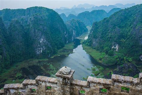 Everything about modern and traditional vietnam with focus on vietnam travel and living related information. Ninh Binh | Vietnam Tourism
