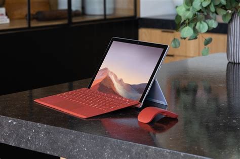Microsoft Surface Pro 7 Features Usb C Charging