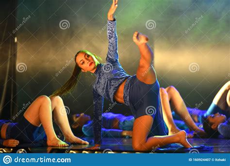 Womans Dancing Modern Dance Editorial Photography Image Of Genre