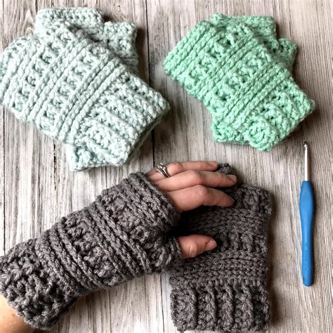 Find styles ranging from fingerless gloves to fingerless mitts and any sort of hybrid of the two, including whatever kind of embellishments you'd like. Ana Fingerless Gloves Crochet Pattern - Crochet It Creations