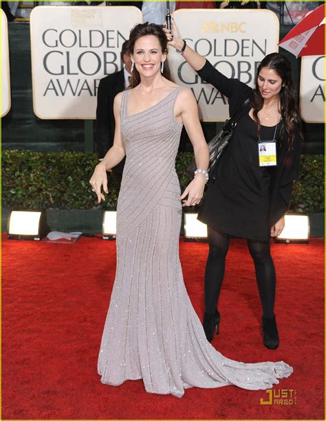 Jennifer Garner Golden Globes 2010 Red Carpet Photo 2409237 2010