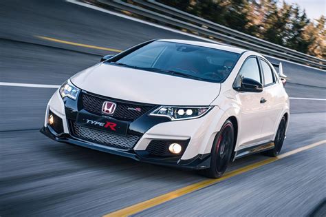 Through the years, the civic type r, with its. Honda Civic Type R 2015: ¡con 310 CV! - Periodismo del Motor