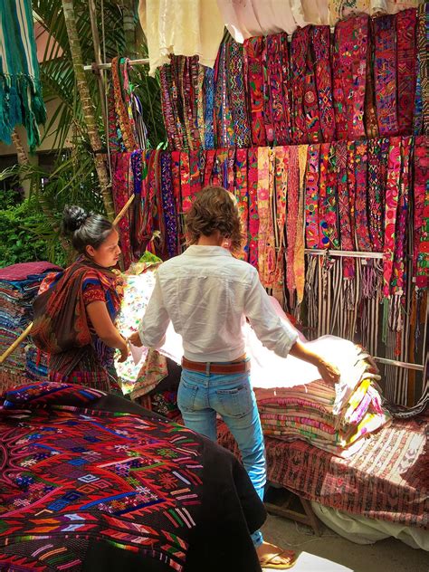 A Textile Travelers Guide To Guatemalan Markets Textiles Guatemalan