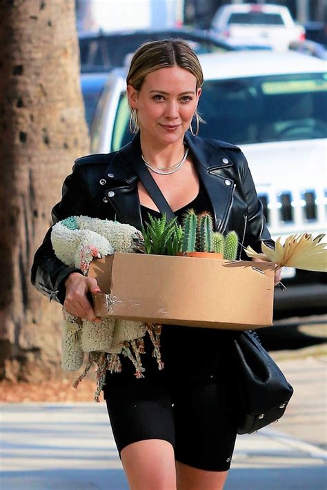 Studio city's finest florists and flowers. HILARY DUFF Shoping for Flowers and Succulents in Studio ...