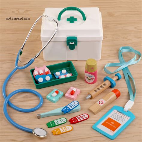 Na 13pcsset Wooden Pretend Play Doctor Medical Kit Tools Educational