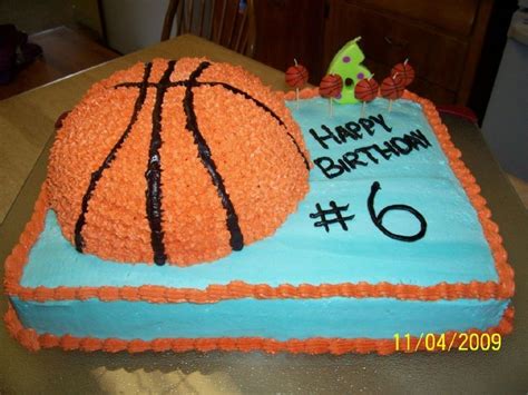 Basketball Cake I Made This Cake For My Daughters Birthday We Did A Basketball Themed Party