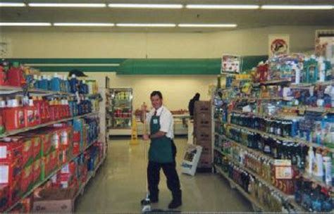 All listings of food lion store locations and hours in all states. Gregory M. Lawlor's: Photo Album