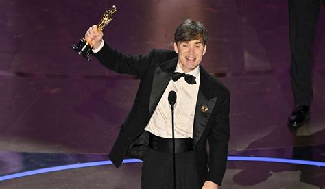 I Am A Very Proud Irishman Cillian Murphy Wins Best Actor Oscar