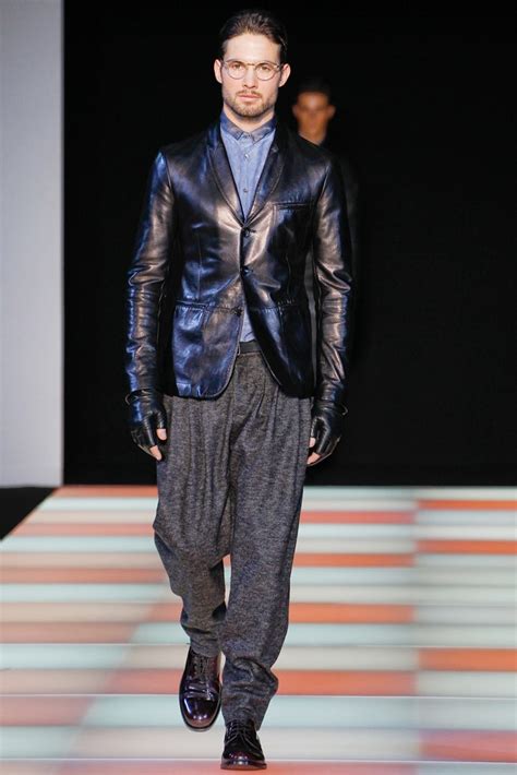 Giorgio Armani Fall 2012 Menswear Collection Vogue