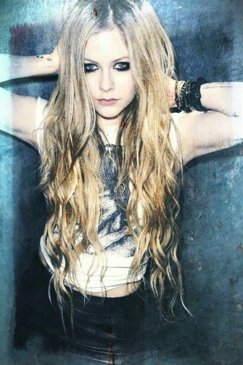 Avril Lavigne Singer And Songwriter Avril Lavigne Singer Songwriting