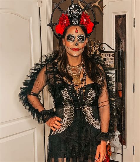 30 Cute and Unique Halloween Costume Ideas for Women 2019 | Unique halloween, Unique halloween ...