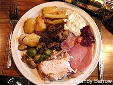 What do brits eat during christmas dinner? Christmas Dinner in England