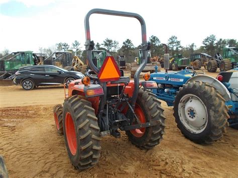 Kubota L3200 4x4 Farm Tractor Sn 73360 13 Yr 3 Pth Pto Rollbar