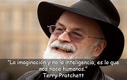60 frases de Terry Pratchett el autor de la serie Mundodisco