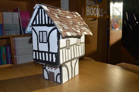 Ralph Sadleir School Year 5s Home Made Tudor Houses