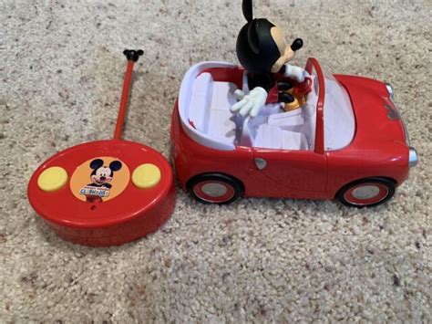 Disney Mickey Mouse Remote Control Car Jada Toys Works Vgc Ebay