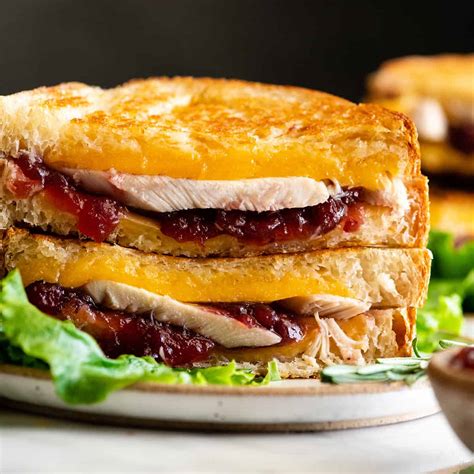 Turkey Cranberry Sandwich Joyfoodsunshine