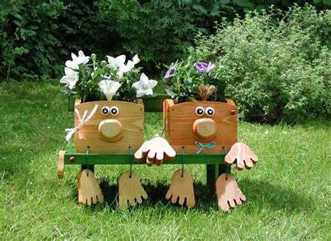 16 Unusual Garden Decorations To Add Fun In Your Backyard The Art In