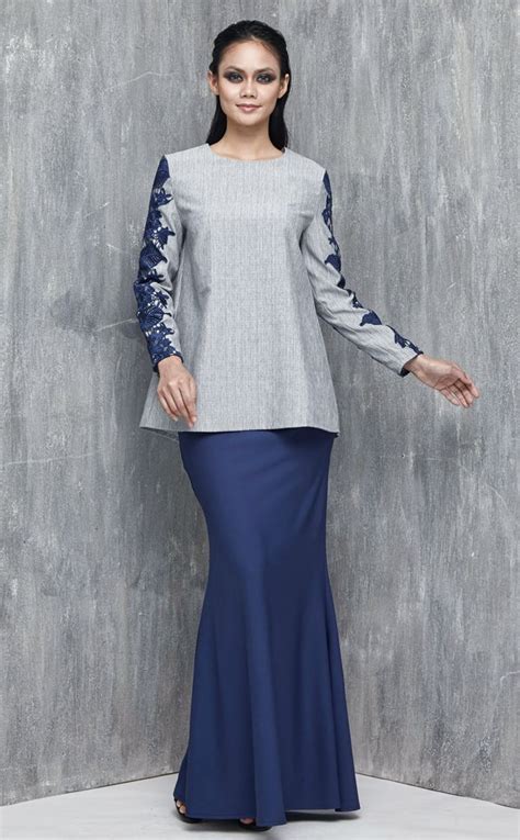 Baju melayu ini dapat membuat sang jejaka kelihatan lebih santai iaitu lebih casual tetapi masih kekal bergaya. 24+ Fesyen Baju Melayu Moden 2021 Perempuan Casual & Elegant