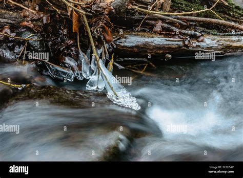 Frozen Stream Winter Hi Res Stock Photography And Images Alamy