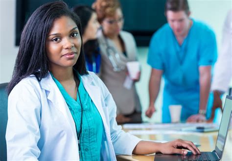 Major in Public Health | Career Girls - Explore Degrees