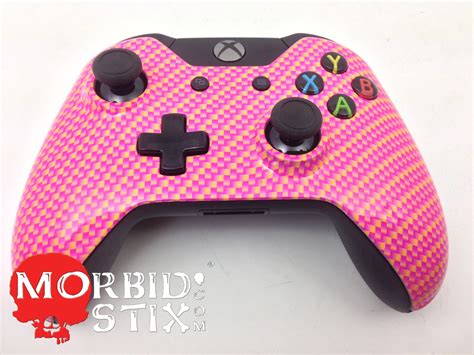 Pink And Gold Carbon Fiber Over Pink Xbox One Controller 008