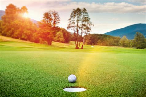 5 Beautiful Courses To Fulfill Your Golfing Dreams