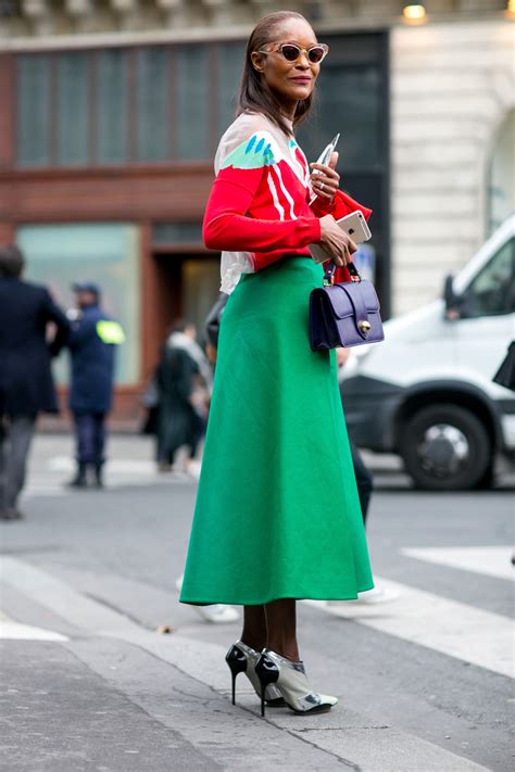 Chic Street Style From Paris Fashion Week Stylecaster