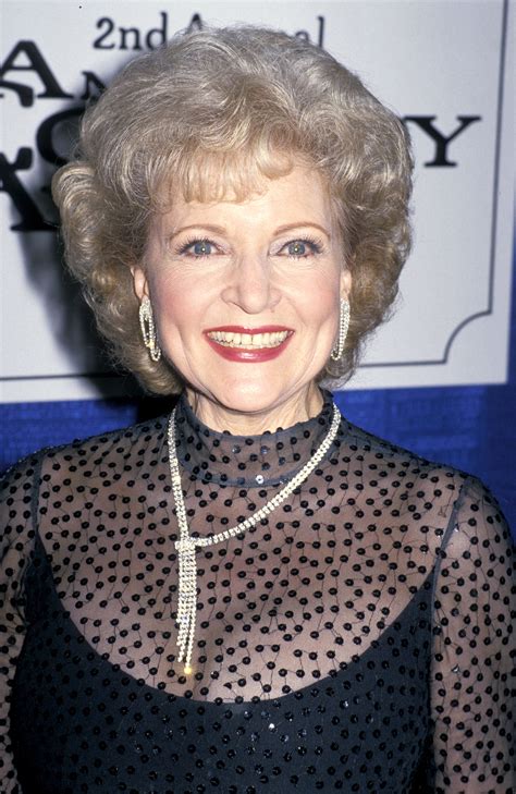betty white s best sexy style and fashion moments