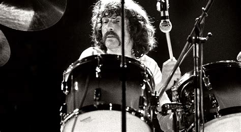 Flashback Pink Floyds Nick Mason Delivers Thunderous Doing It Drum Solo