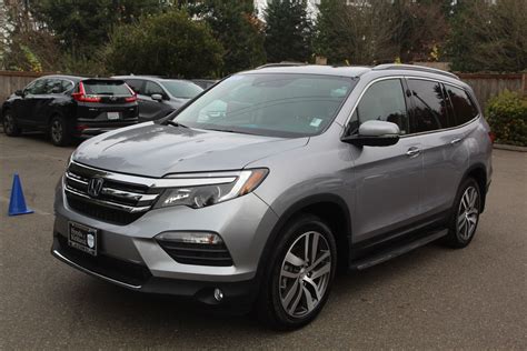 Certified Pre Owned 2018 Honda Pilot Touring Awd Sport Utility In