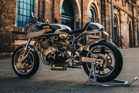 Simons Shadow A Modern Vincent Cafe Racer Return Of The Cafe Racers