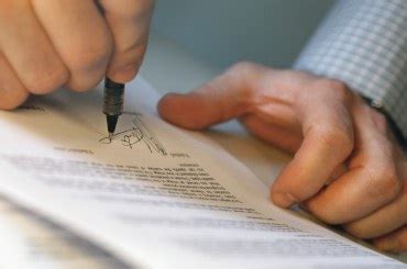 Cara Menulis Isi Surat Pemberitahuan Kegiatan Sekolah yang Menarik pada Persuratan