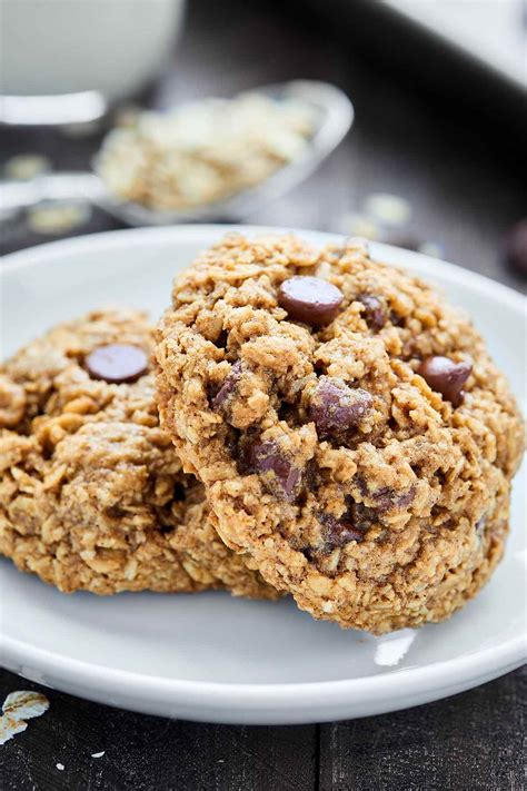 Whole wheat flour 1 c. Oatmeal Chocolate Chip Cookies | Recipe | Oatmeal chocolate chip cookie recipe, Chocolate chip ...